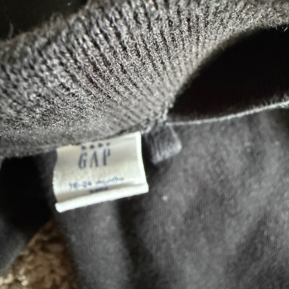 Preloved GAP Charcoal Kids Jogger Pants - Picture 3 of 3